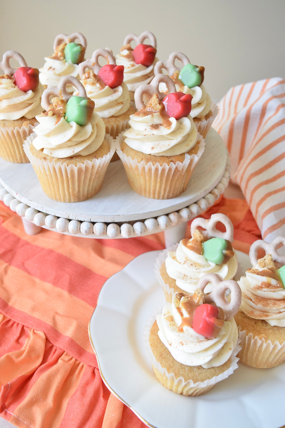 Caramel Apple Cupcakes