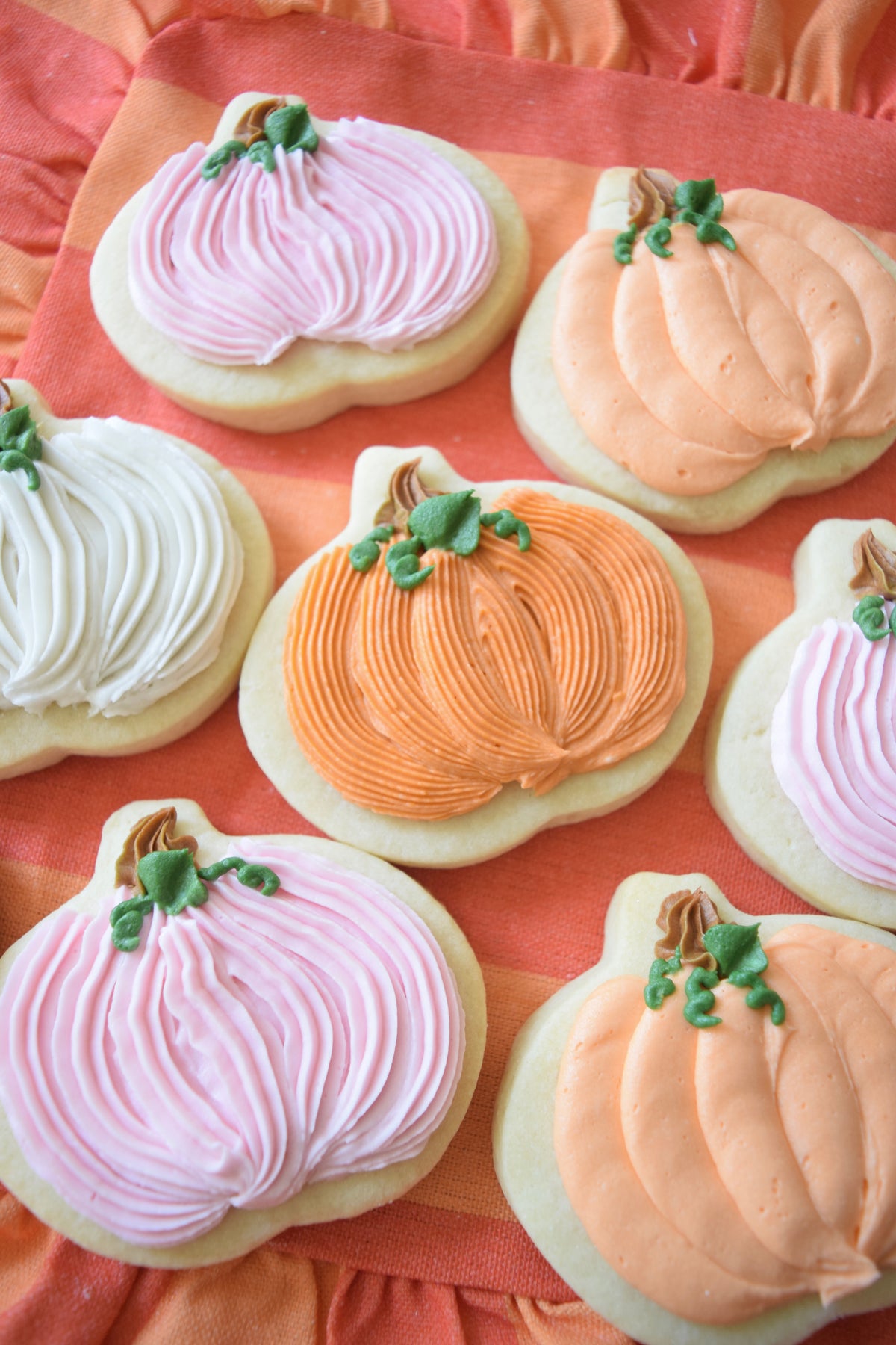 Pumpkin Shaped Sugar Cookies